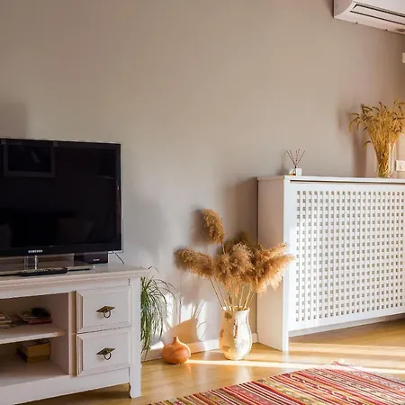 Appartement New Stylish Flat Near Old Town Boekarest