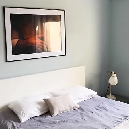 New Stylish Flat Near Old Town Lägenhet *