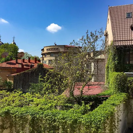 New Stylish Flat Near Old Town * Bükreş