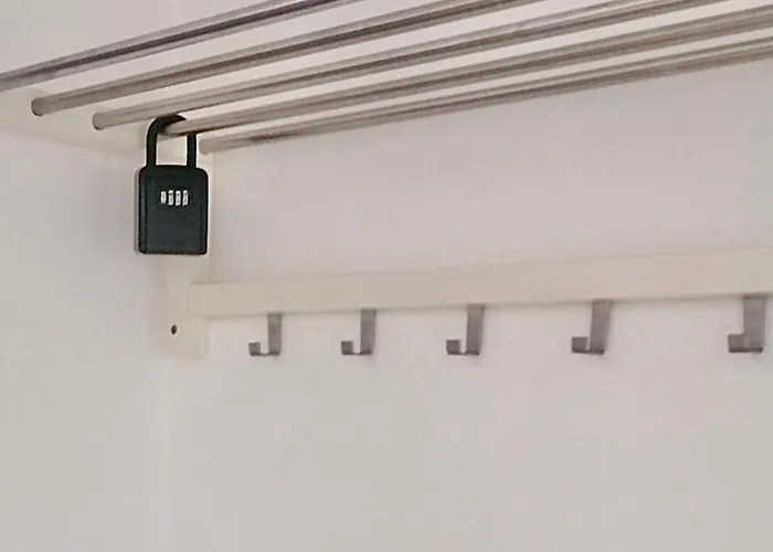 New Stylish Flat Near Old Town *