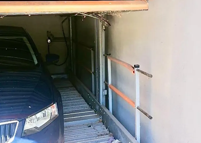 New Stylish Flat Near Old Town