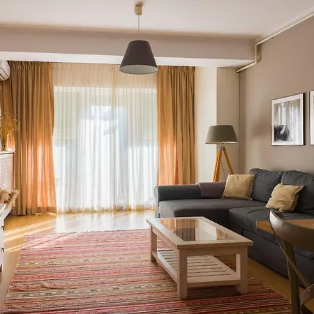 New Stylish Flat Near Old Town * Bukurešť